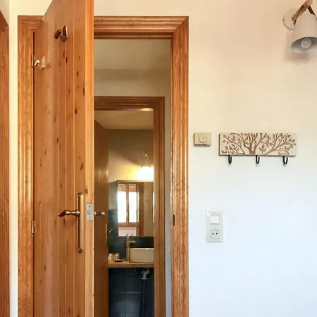 公寓 Cosy In | Mountain View + Shared Pool 贝纳斯克