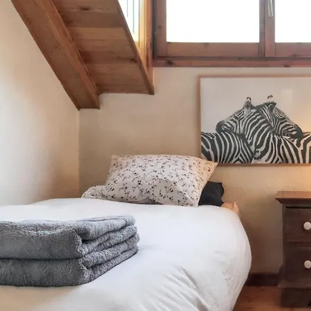 Cosy In | Mountain View + Shared Pool 公寓 *