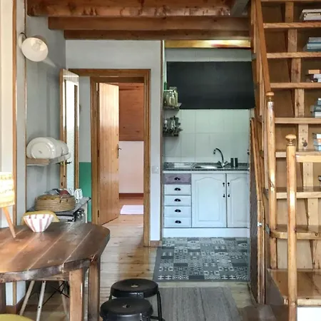Cosy In | Mountain View + Shared Pool